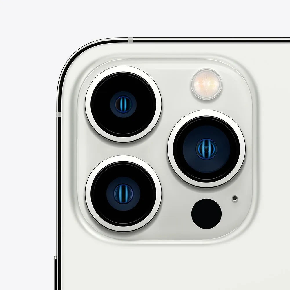 iPhone 13 Pro Max semi nuevo - Plata