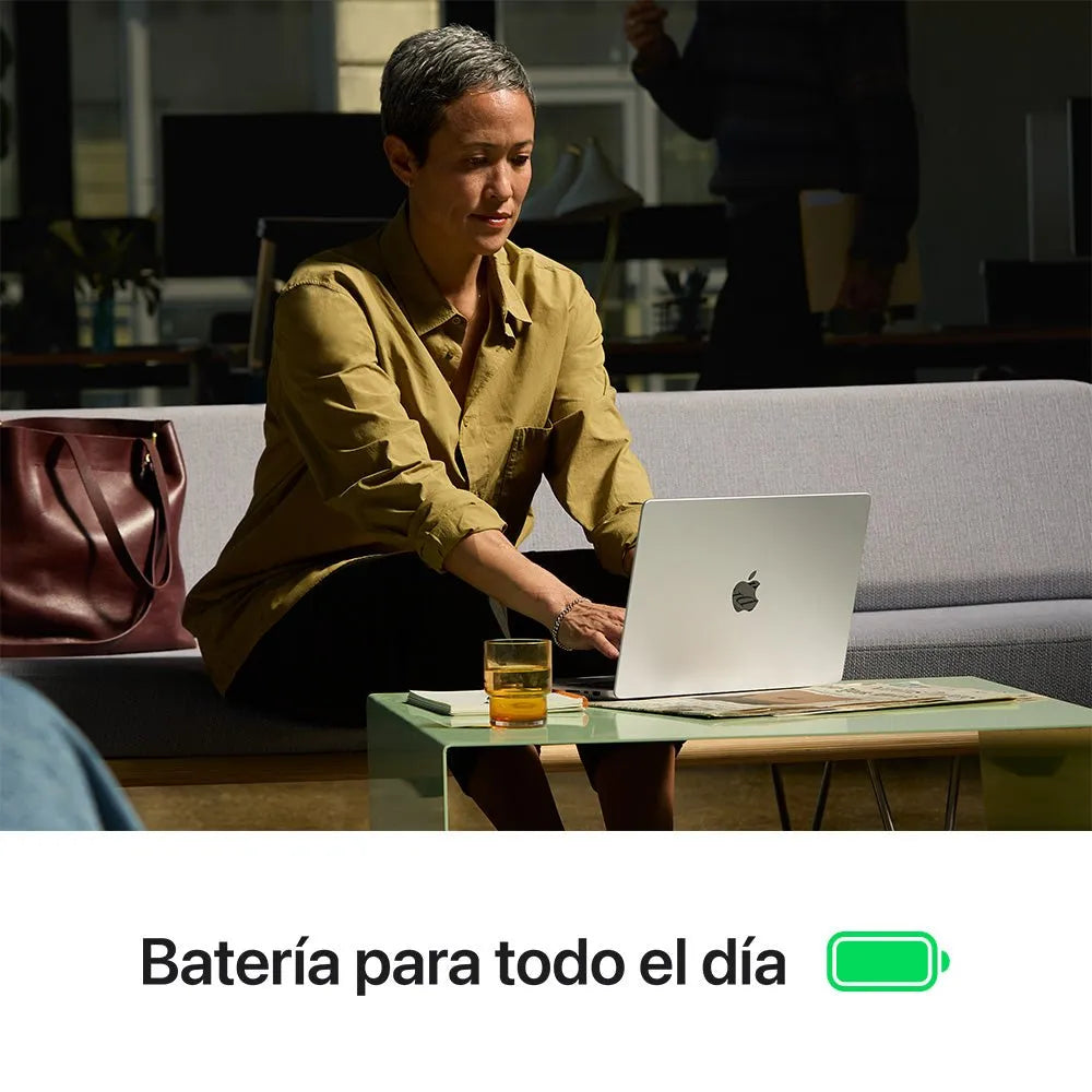 MacBook Pro 14 Chip M4 semi nuevo - Plata