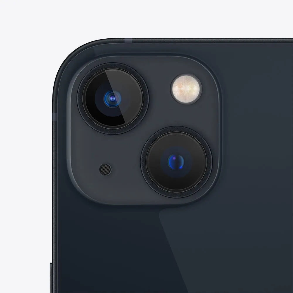 iPhone 13 semi nuevo color medianoche, vista cámara trasera – Nixblix Peru #Color_Medianoche